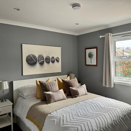 Holly Lodge - 2 X Kingsize Bedrooms With Private Entrance And Free Parking-New Shower Room Oban Exterior photo